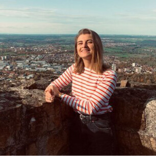 Ein Bild von Amélie, einer Austauschstudentin der ESB Business School von Frankreich