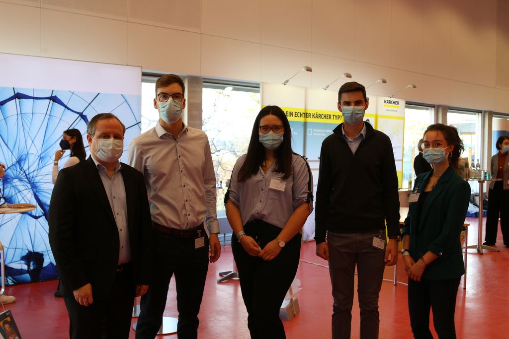 Bilder vom Firmenforum 2021 der ESB Business School