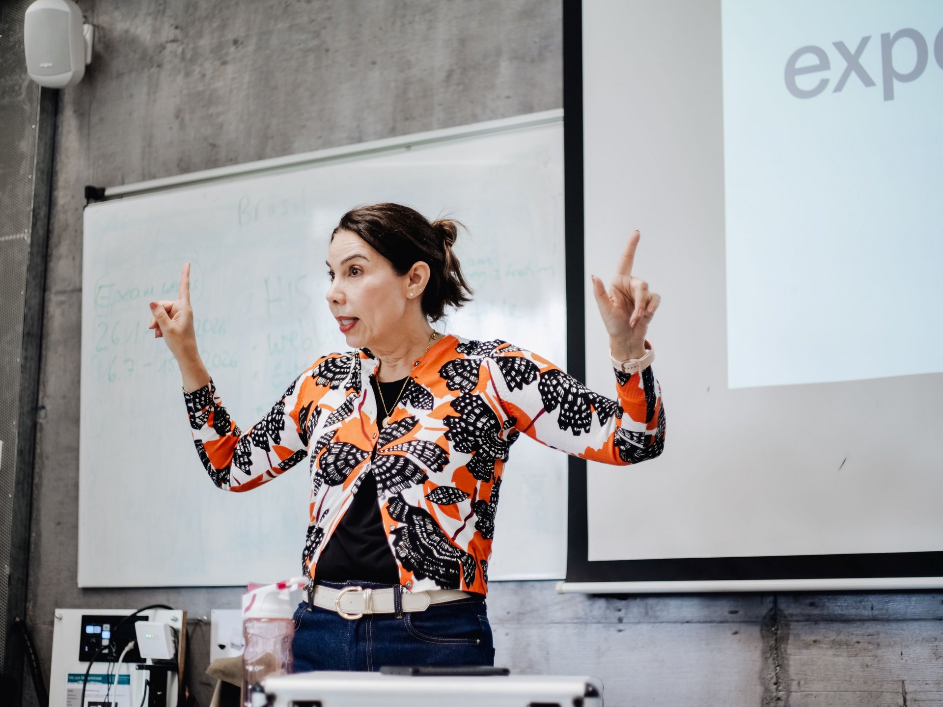 Prof. Yoany Beldarrain giving a lecture