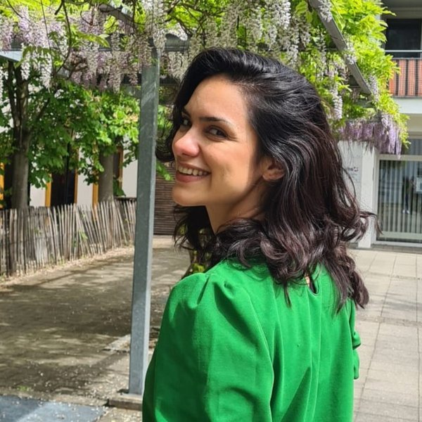 Portrait von Rania Bojar