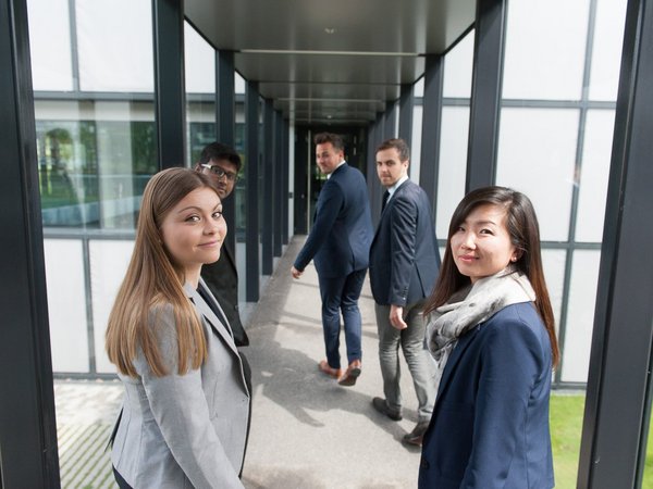 Global Management and Digital Competencies ESB Business School students on their way to a lecture.