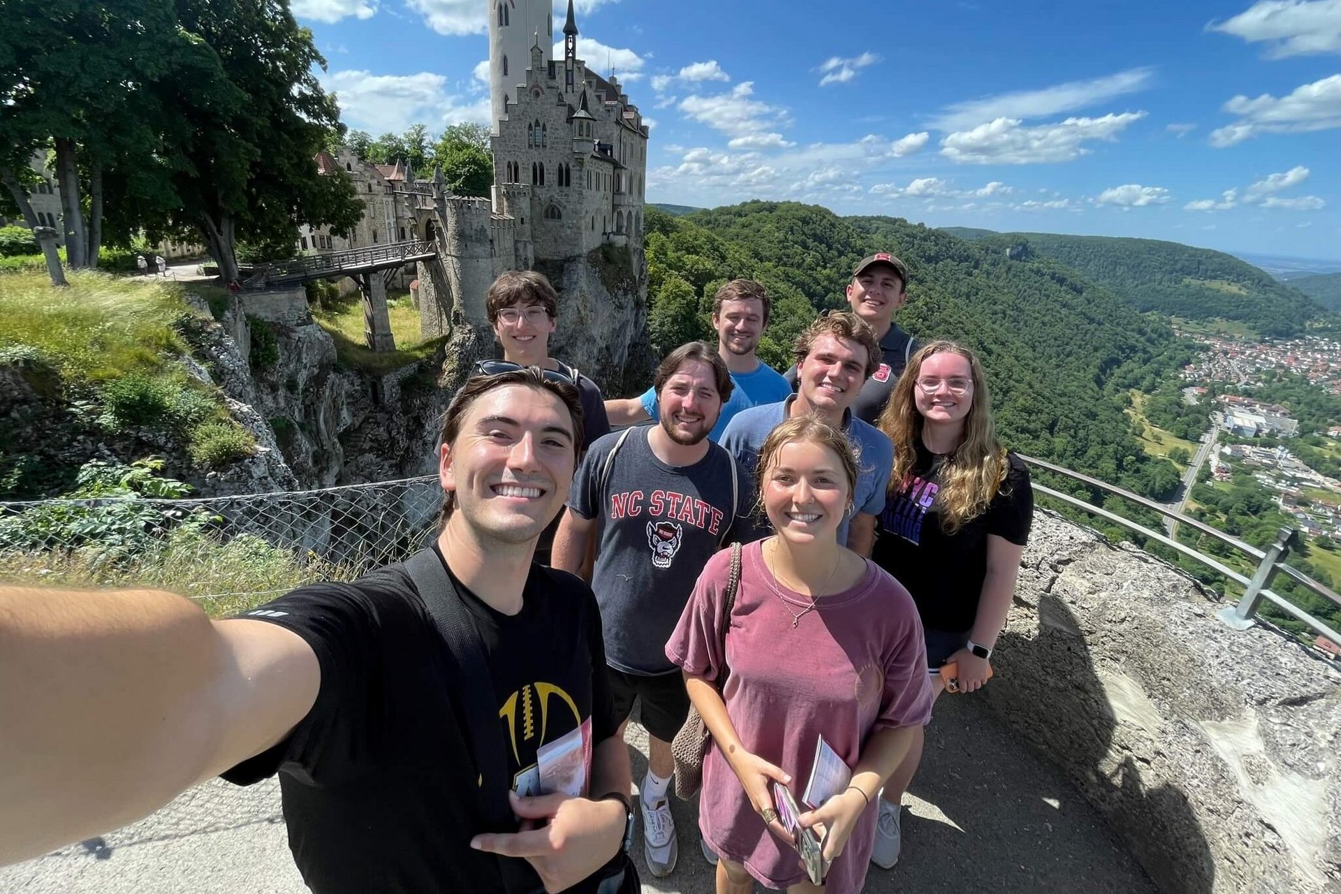  ESB Business School students on vacation together 