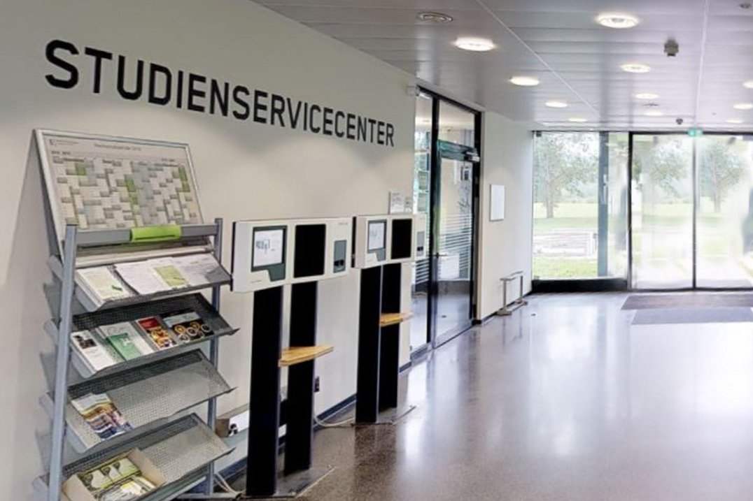 A picture of the ESB Business School library