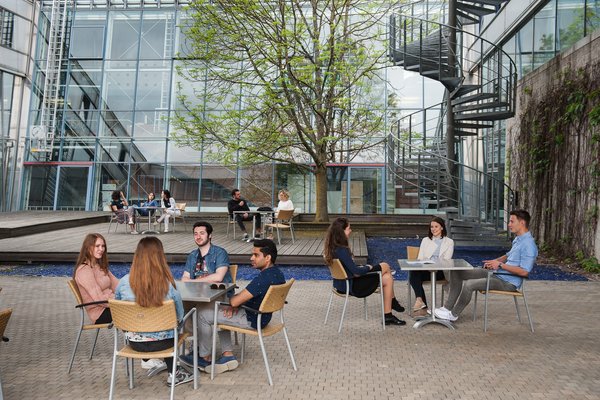 Students chatting in the ESB Business School premises